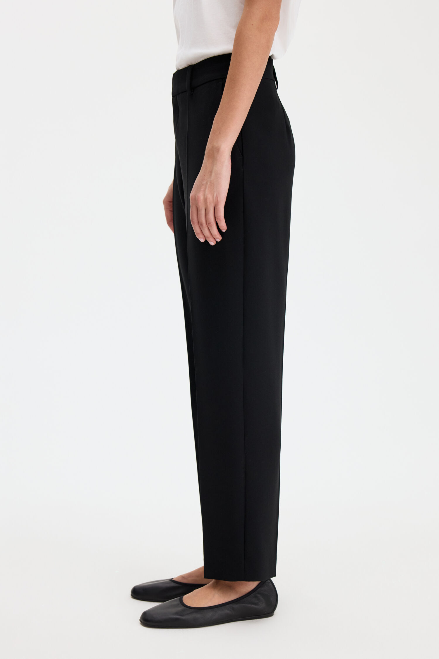 Mid Waist